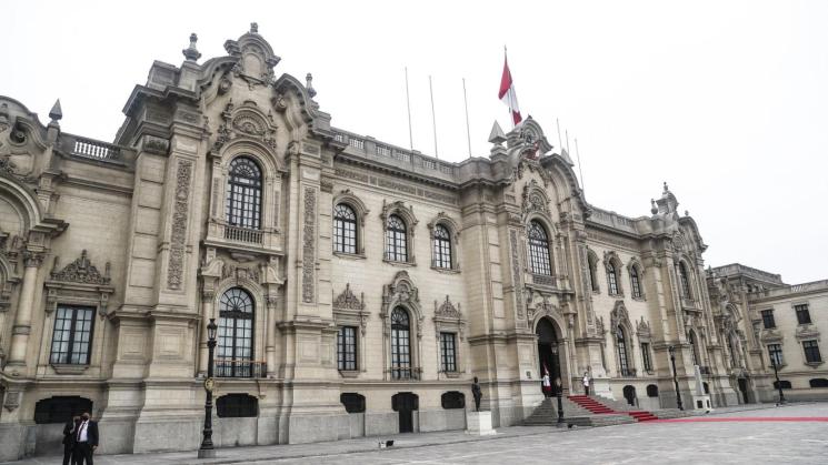 OPACIDAD. El 77% de los gastos del Gobierno para defensa de funcionarios usa órdenes de servicio, modalidad opaca en información.