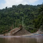 IMPACTO. La minería informal ocupa áreas de comunidades indígenas en Amazonas, Loreto y Madre de Dios.