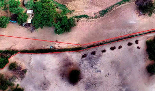 INVASIÓN. Vista aérea reciente de una zona intangible invadida en el complejo arqueológico Chankillo, en la provincia de Casma, Áncash. Este sitio fue declarado Patrimonio Mundial de la Humanidad por la Unesco este año.